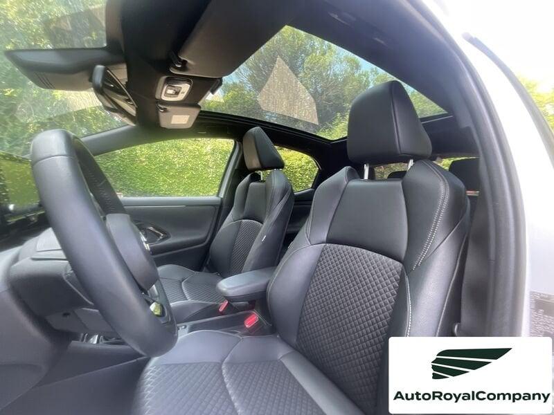 Toyota Yaris 1.5 Hybrid 5 porte Lounge IVA ESPOSTA