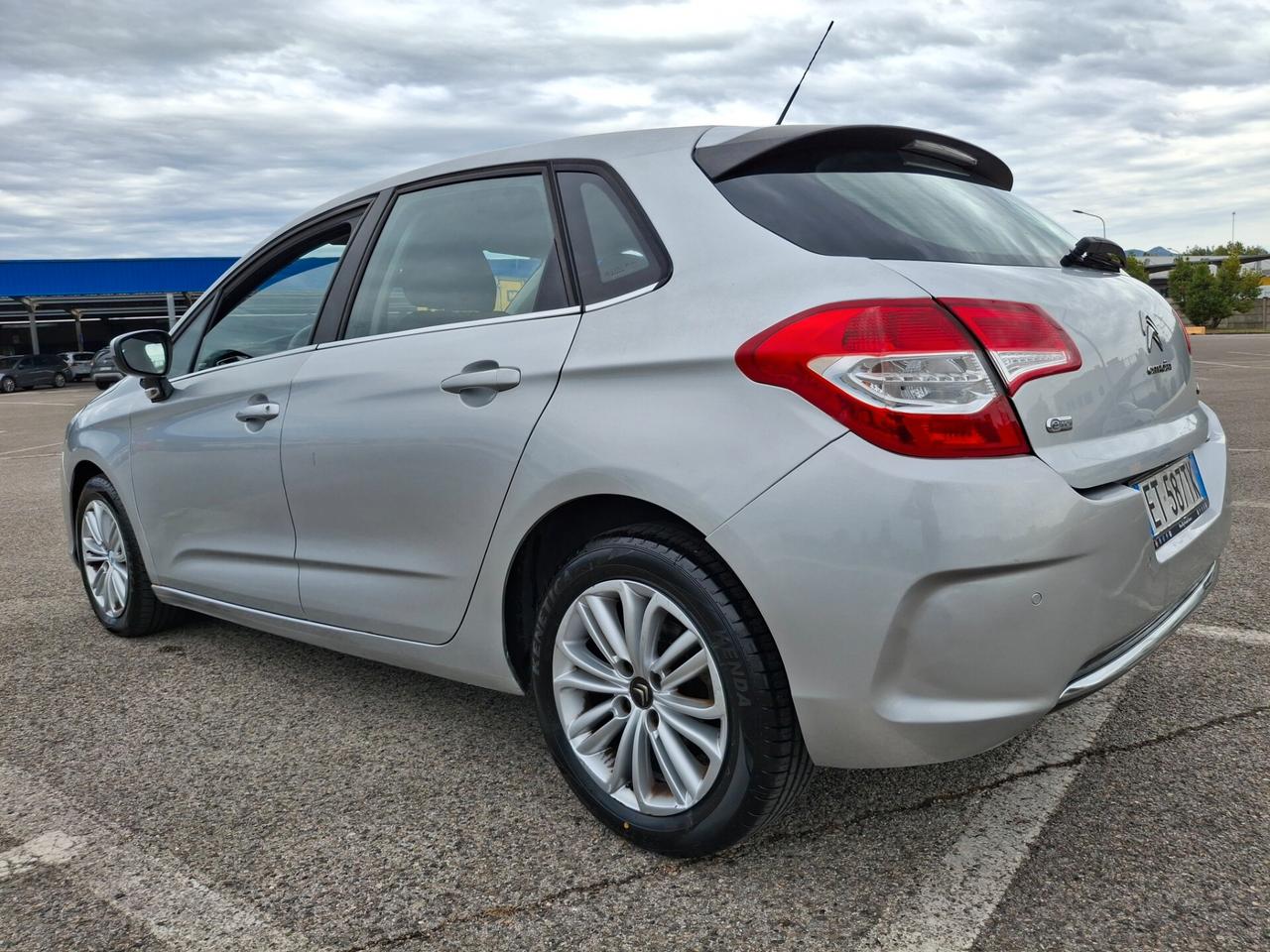 Citroen C4 1.6 e-HDi 115 airdream Exclusive