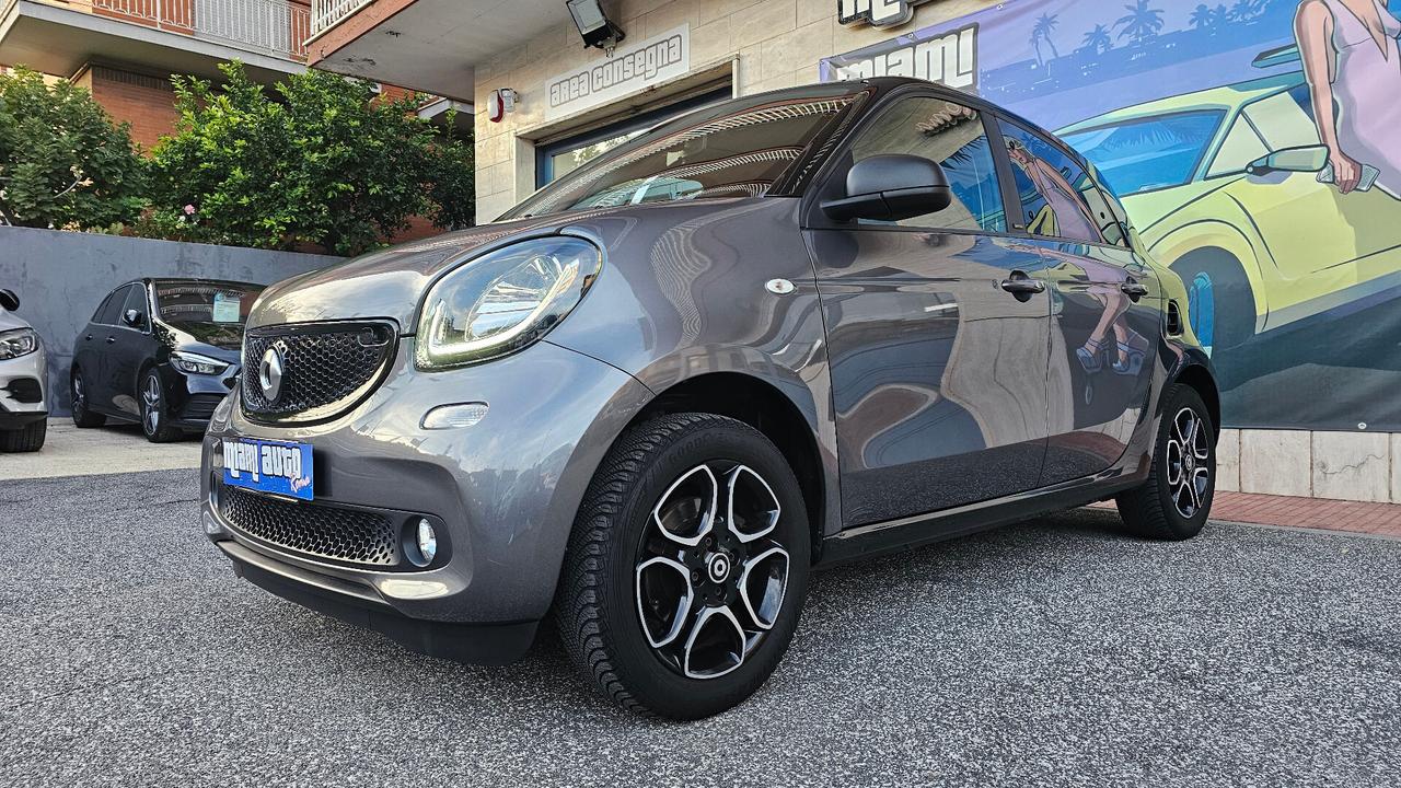 Smart ForFour 90 0.9 Turbo twinamic Passion UNIPRO NAV ANDROID TAGL CERTIF LED