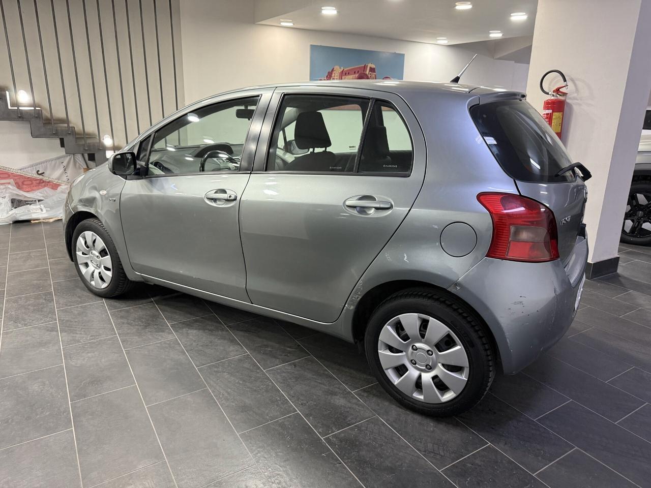 Toyota Yaris 1.4 D-4D 5 porte Sol
