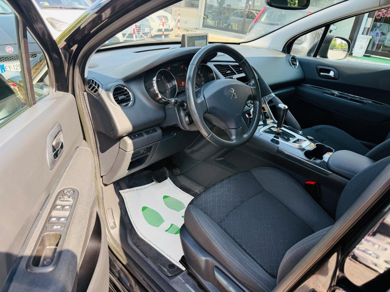 Peugeot 3008 1.6 e-HDi 115CV ETG6 Stop&Start Business