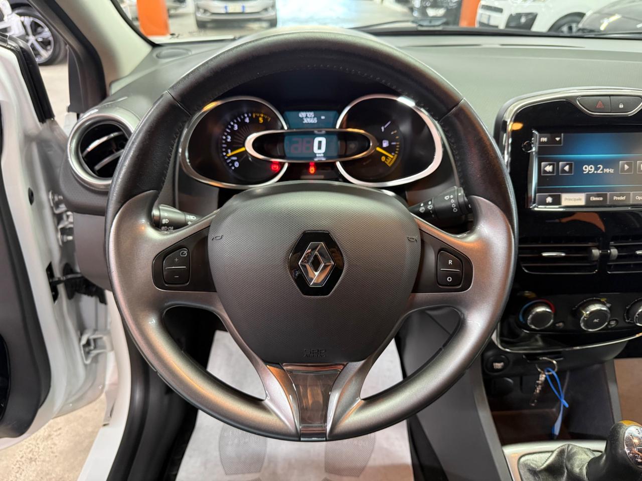 Renault Clio 1.5 dCi 8V 75CV 5 porte Costume National