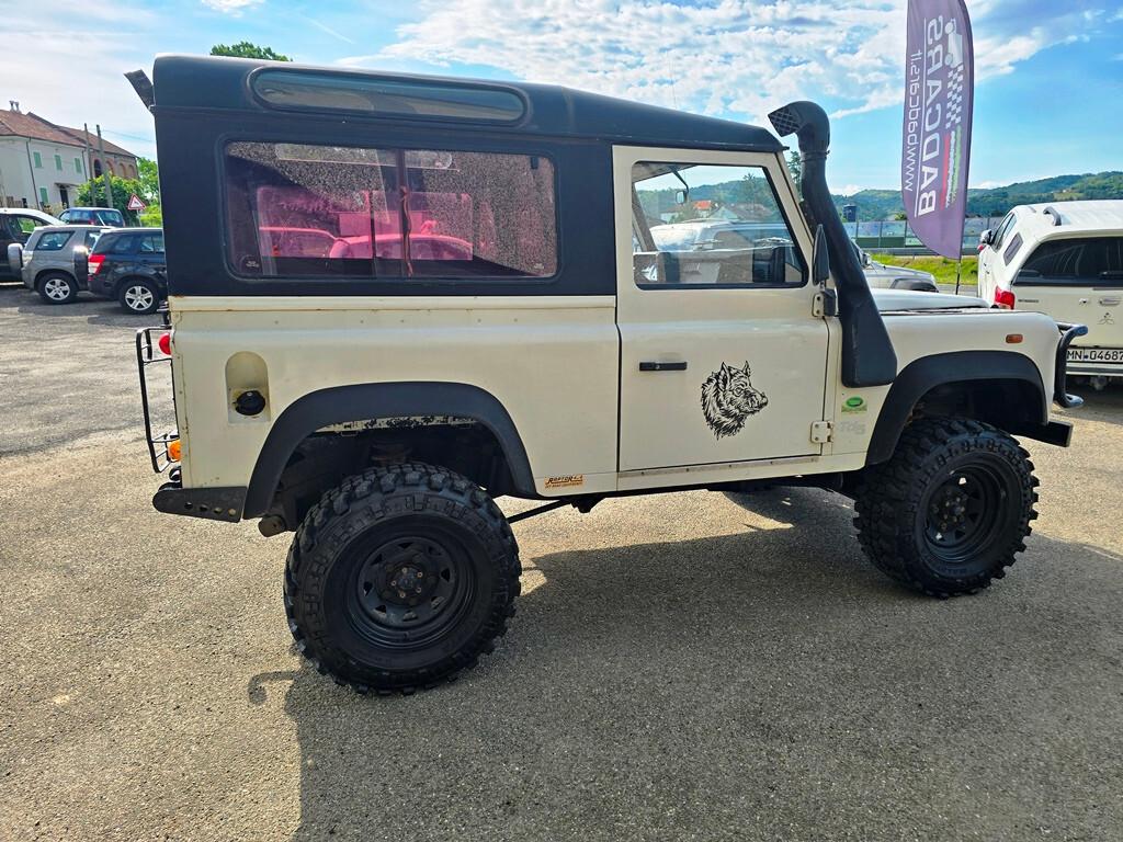 Land Rover Defender 90 2.5 Td5 SW 122CV