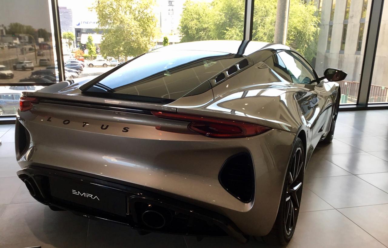 Lotus Emira V6 Supercharged First Edition