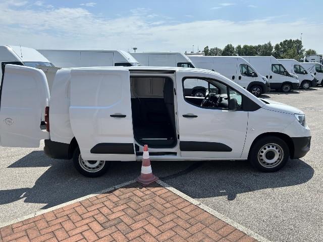 Opel COMBO L2 130