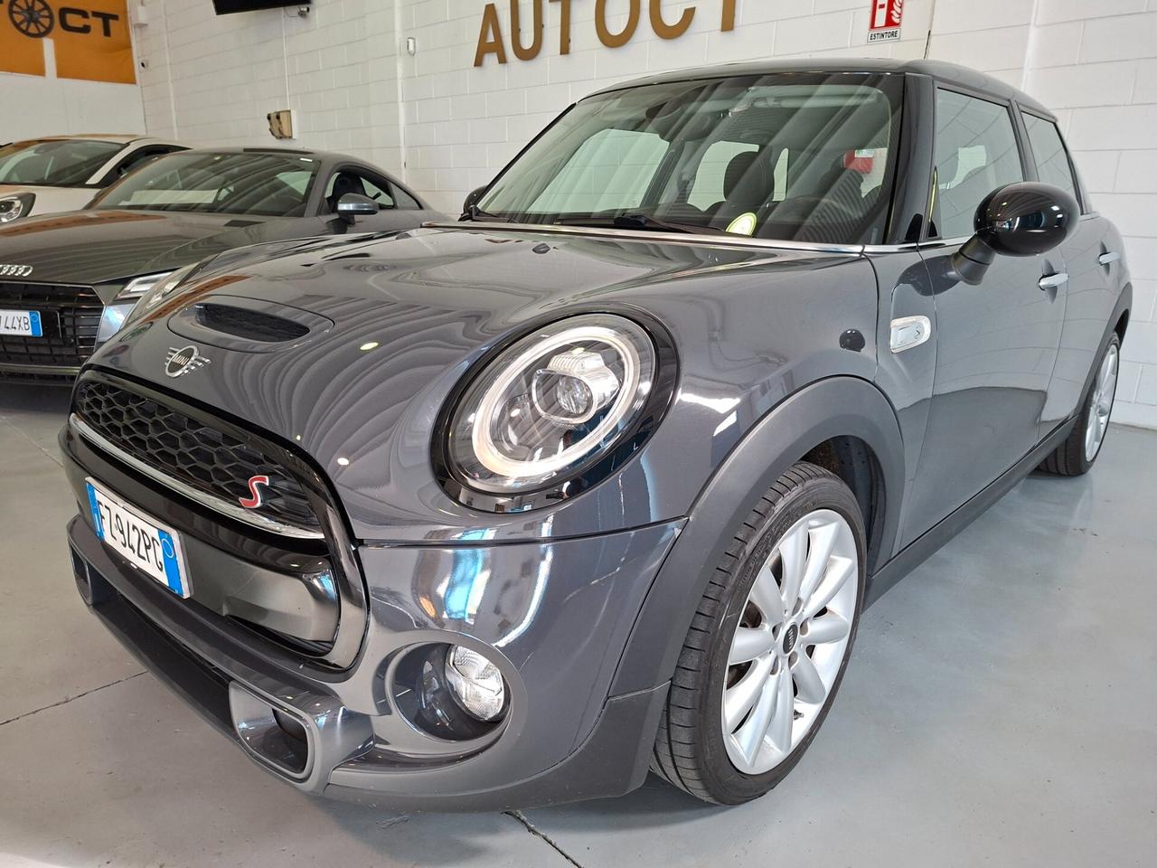 Mini Cooper S 2018 5p 2.0 Automatico