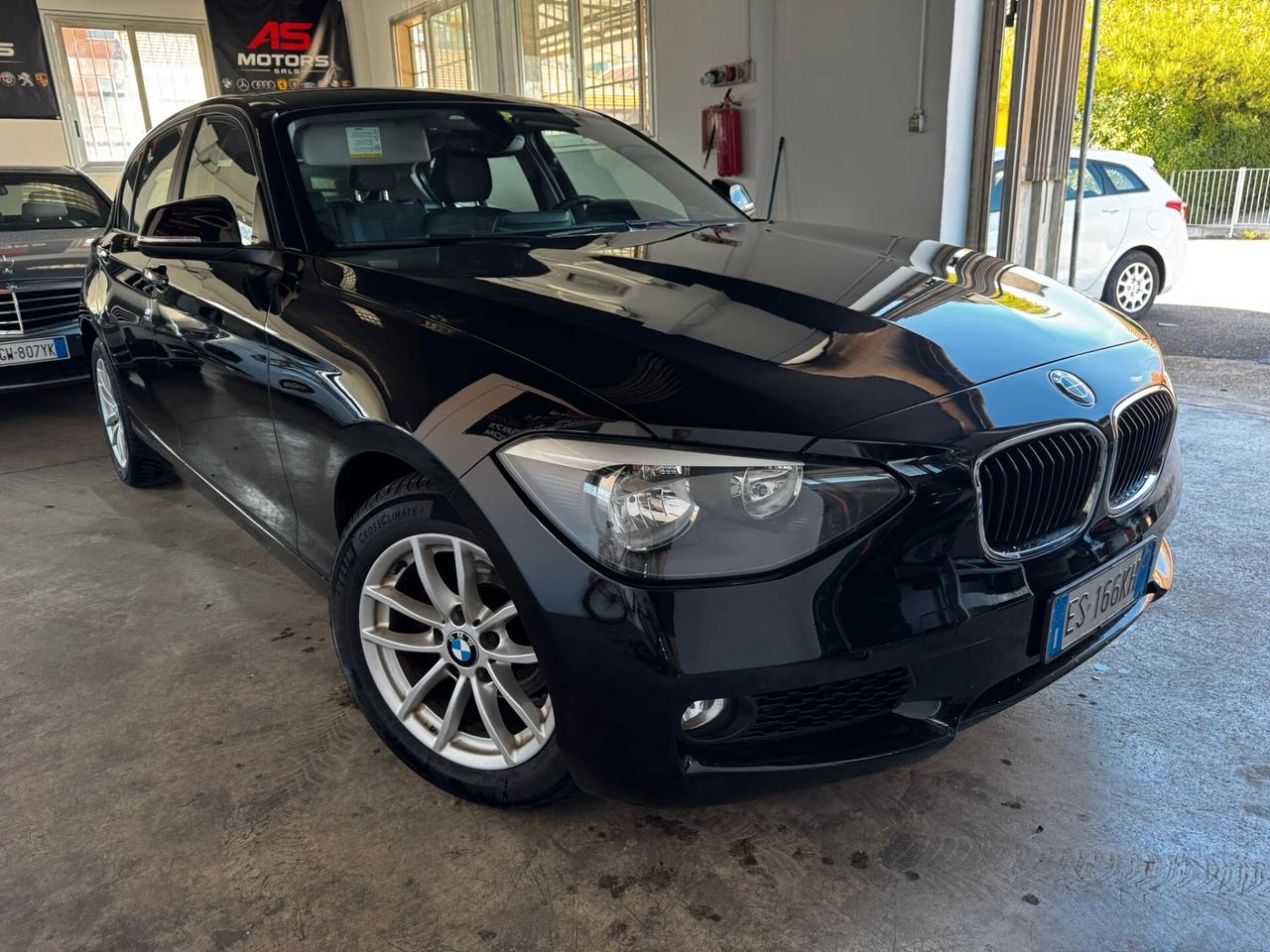 Bmw 116 5p. Urban