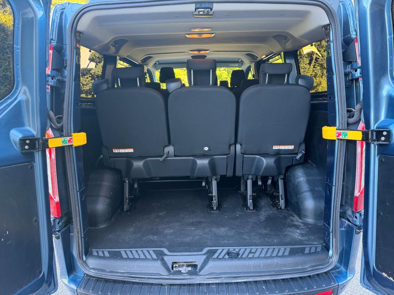 Ford Transit Custom 320 2.0 PL Combi Trend