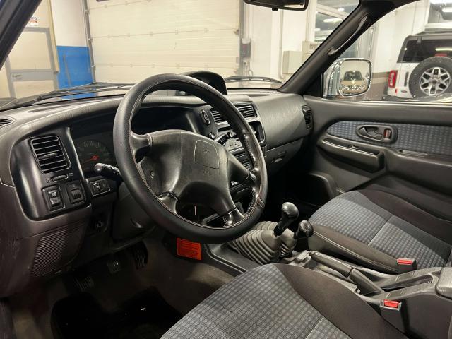 Mitsubishi L200 L200 d.cab 2.5 tdi GLS Target 4wd