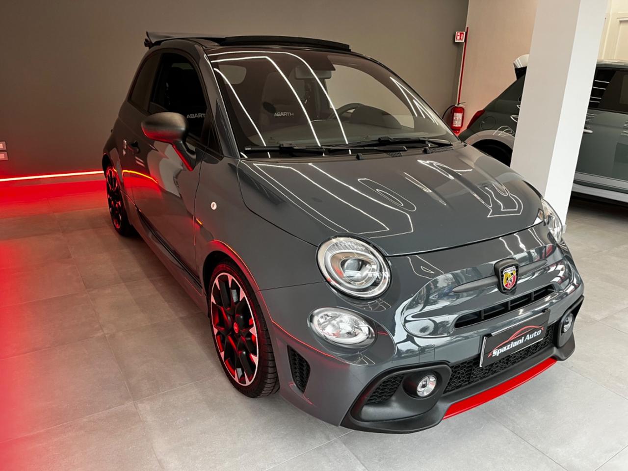 Abarth 595 C 1.4 Turbo T-Jet 180 CV Competizione