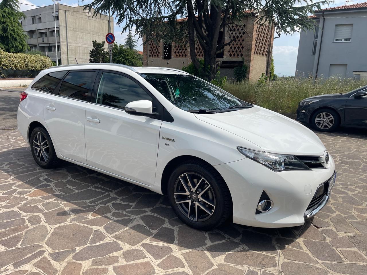 Toyota Auris Touring Sports 1.8 Hybrid Active
