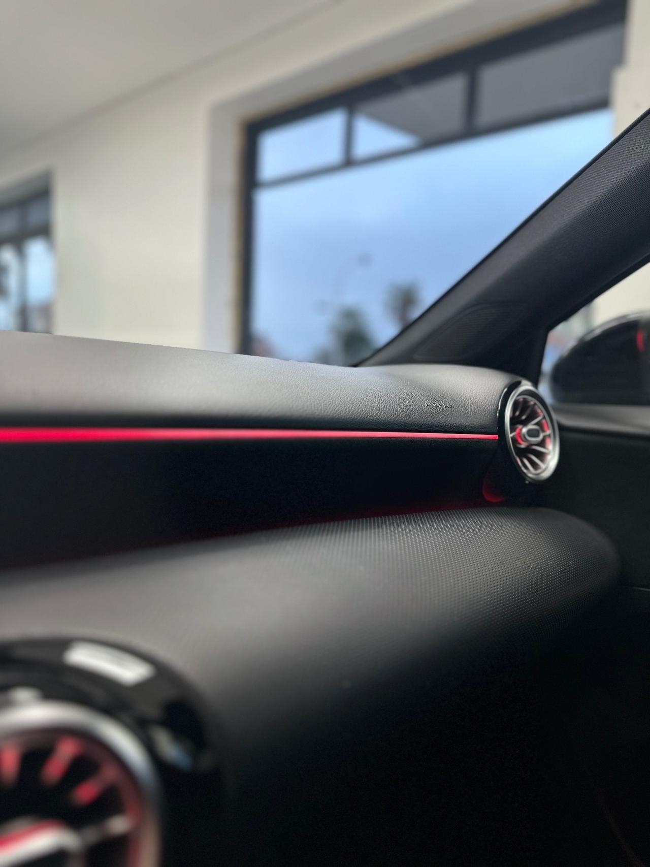 Mercedes-benz A 200 d PREMIUM AMG