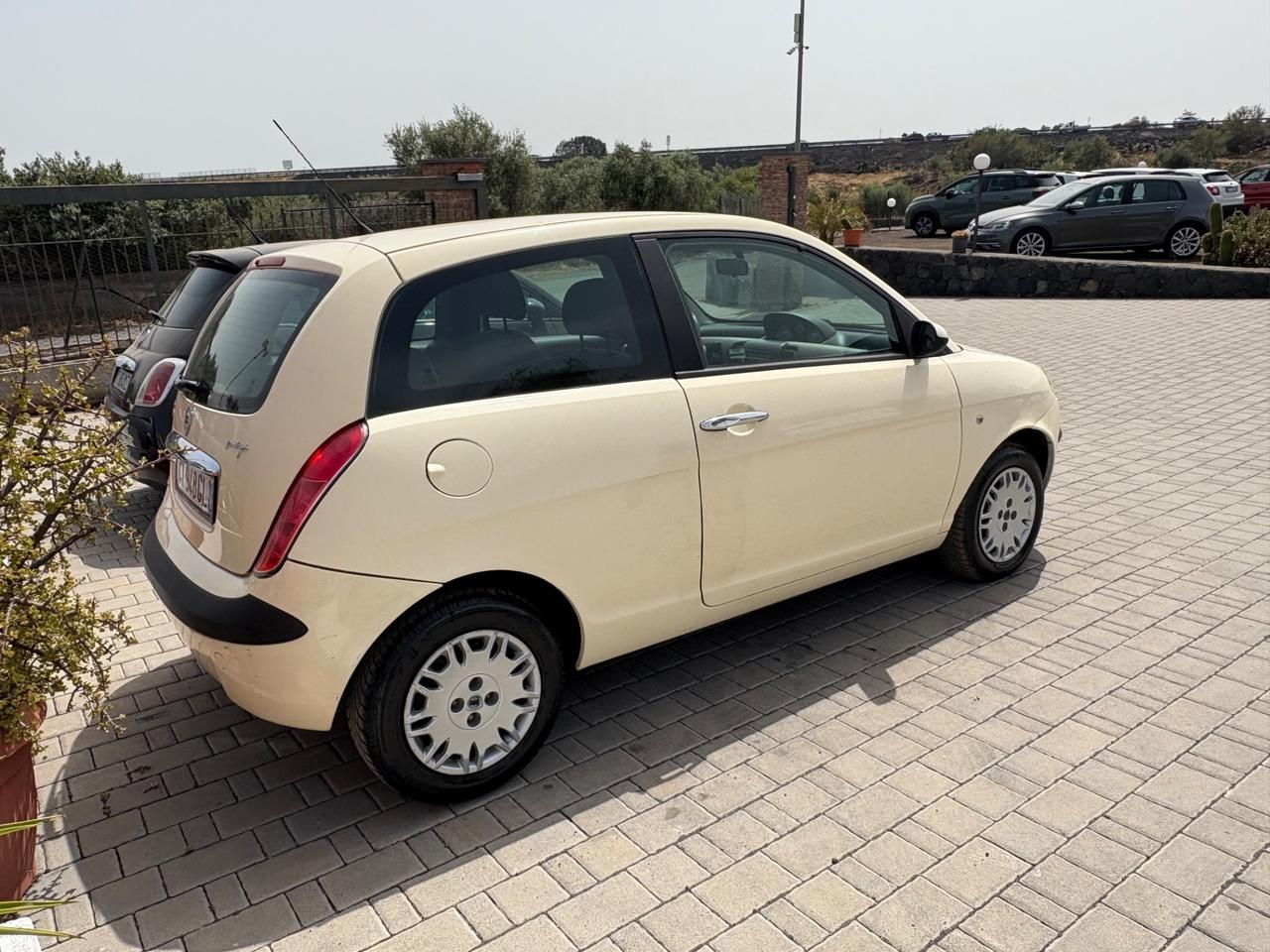 Lancia Ypsilon 1.3 Multijet 16V Argento