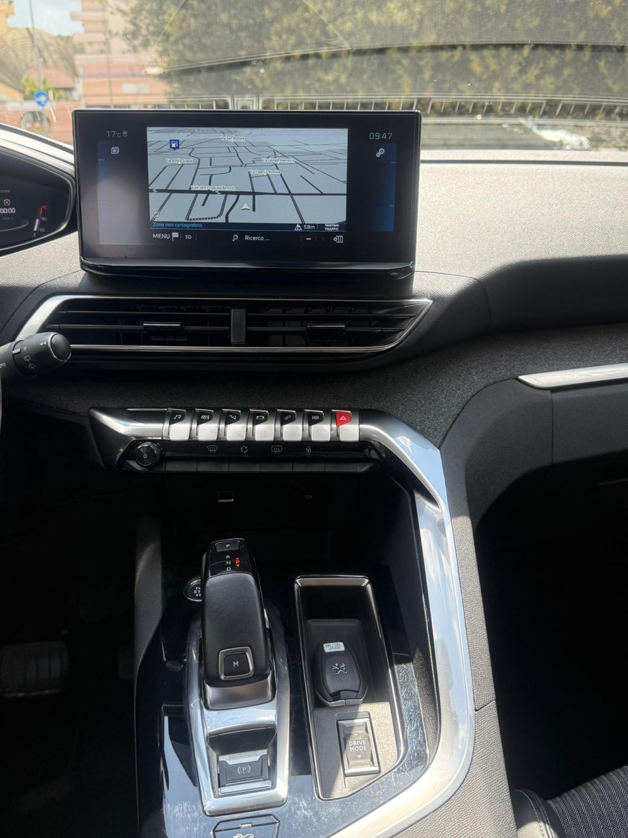 Peugeot 3008 BlueHDi 130 S&S EAT8 Allure