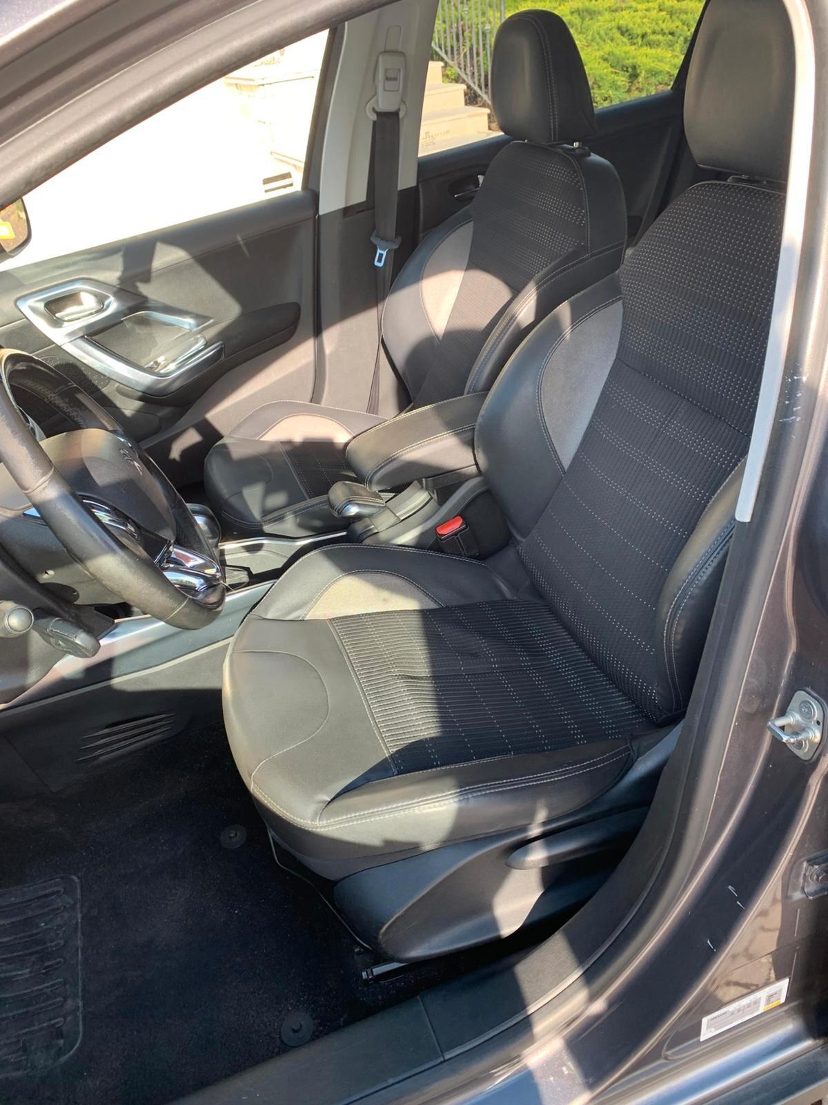 Peugeot 2008 1.6 e-HDi 92 CV