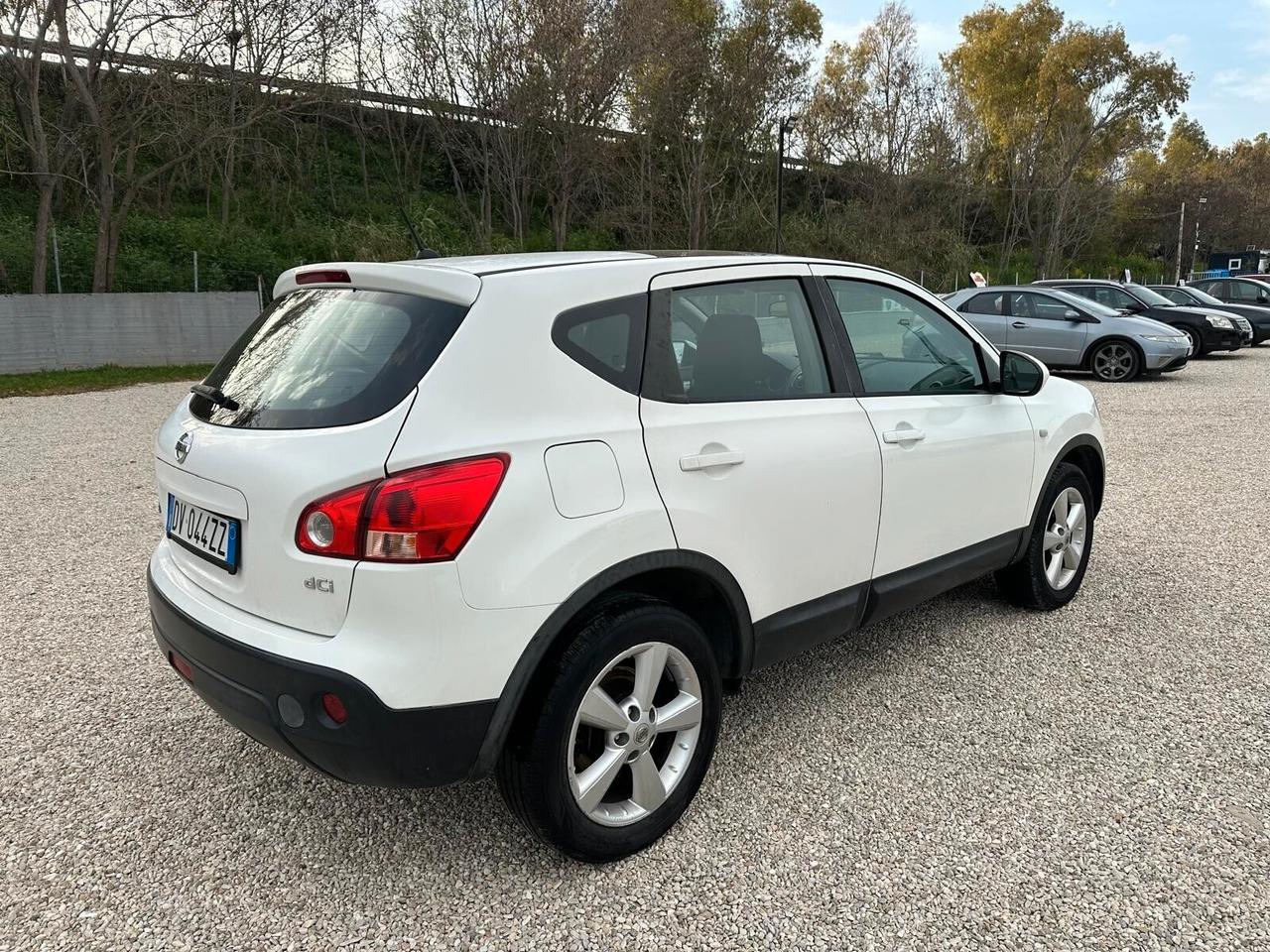 Nissan Qashqai 1.5 dCi DPF Tekna