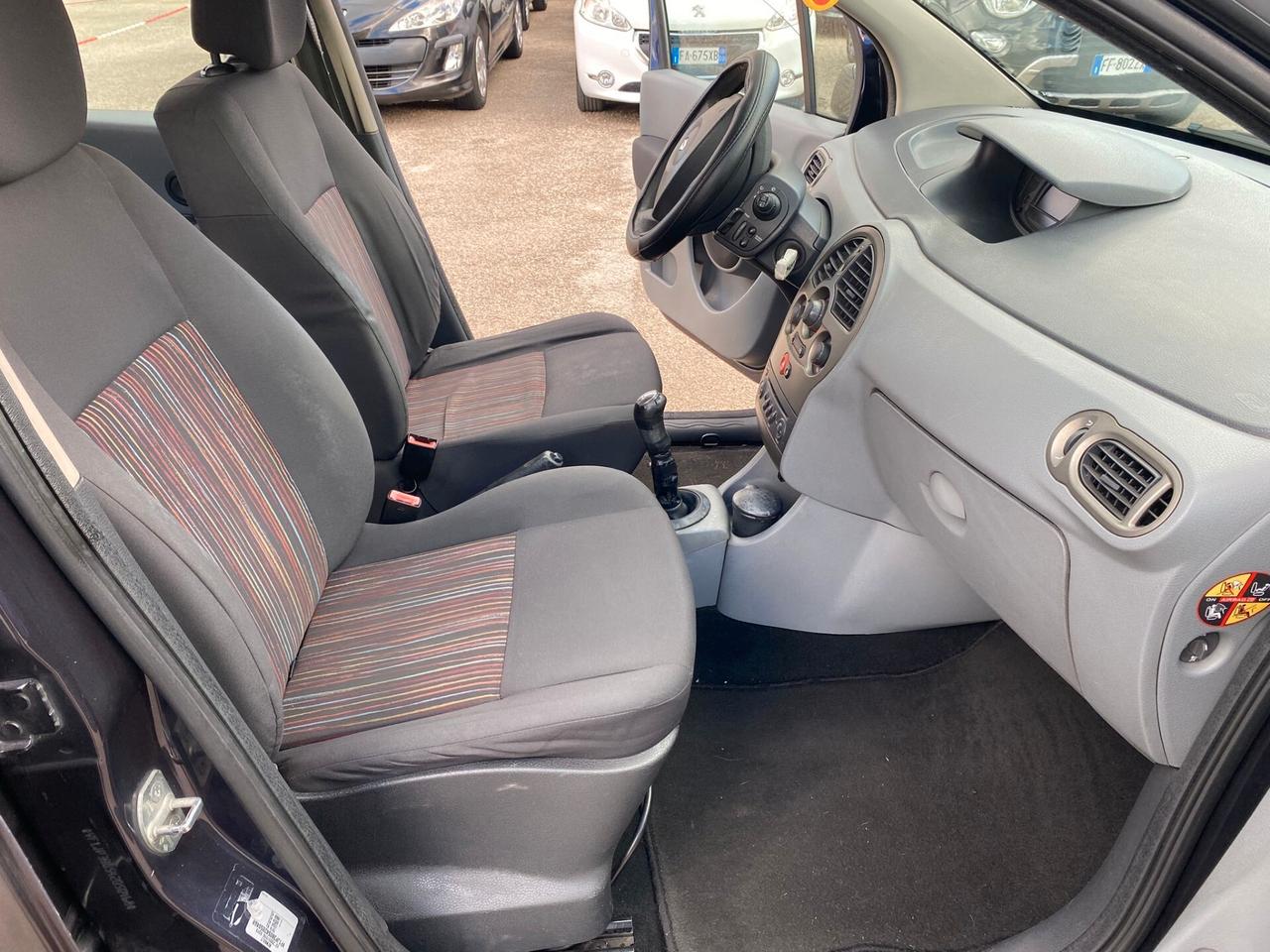 Renault Modus 1.5 dCi 68cv full opt restyling 2009