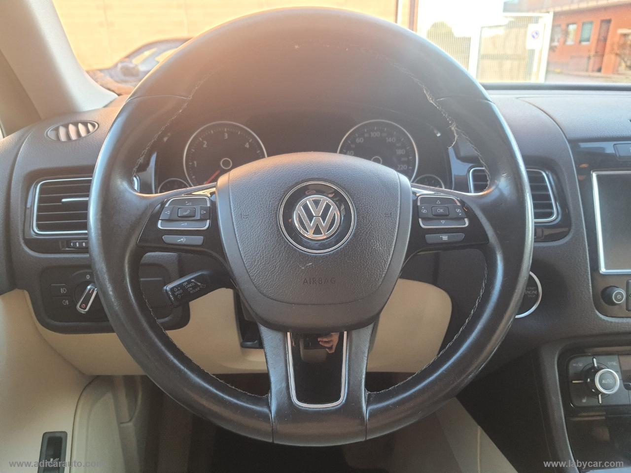 VOLKSWAGEN Touareg 3.0 TDI 245 CV tiptronic