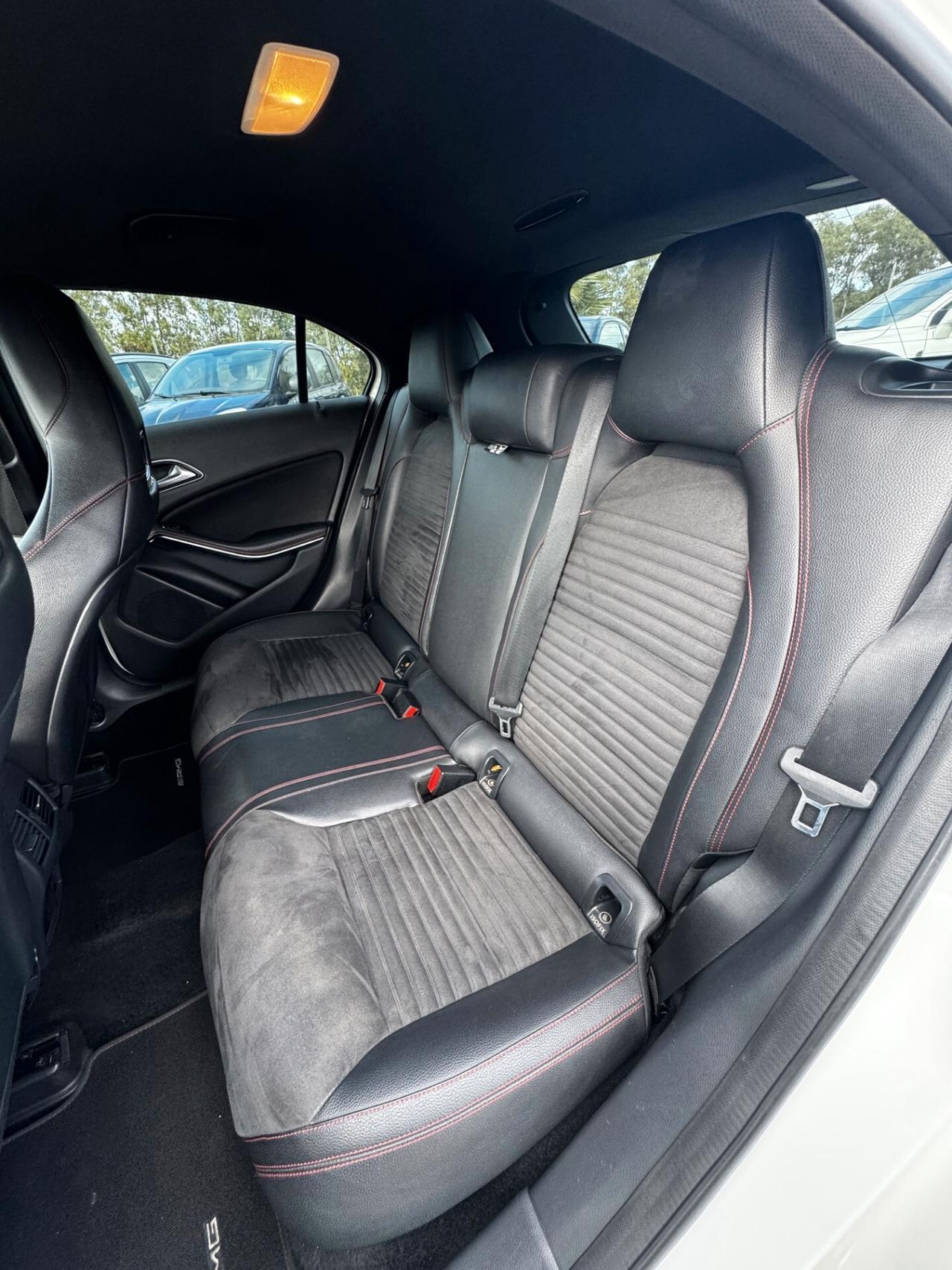 Mercedes-benz A 200 CDI BlueEFFICIENCY Premium AMG