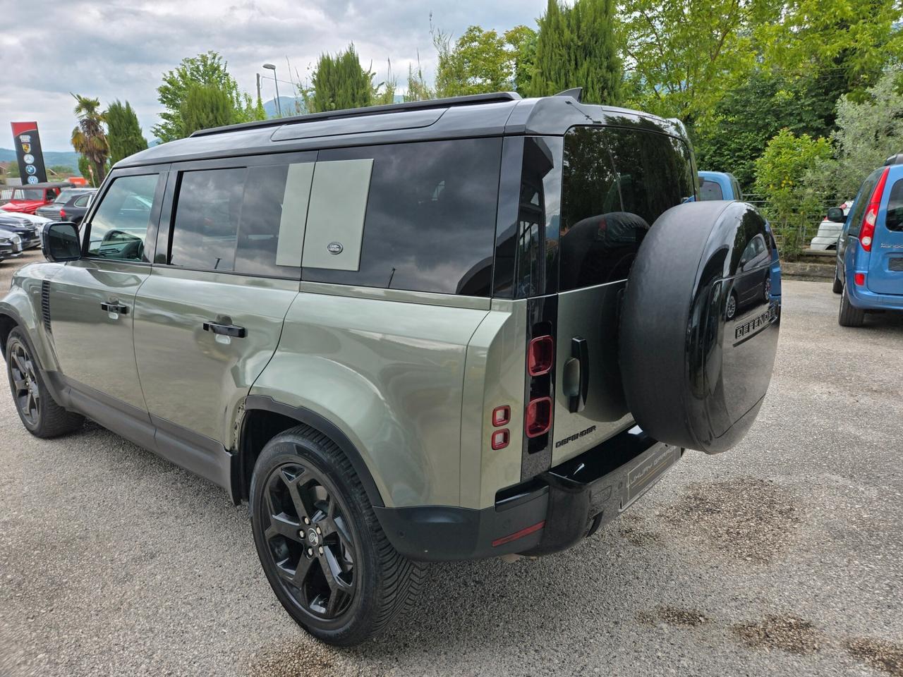 Land Rover Defender 110 2.0 SD4 240CV AWD Auto HSE