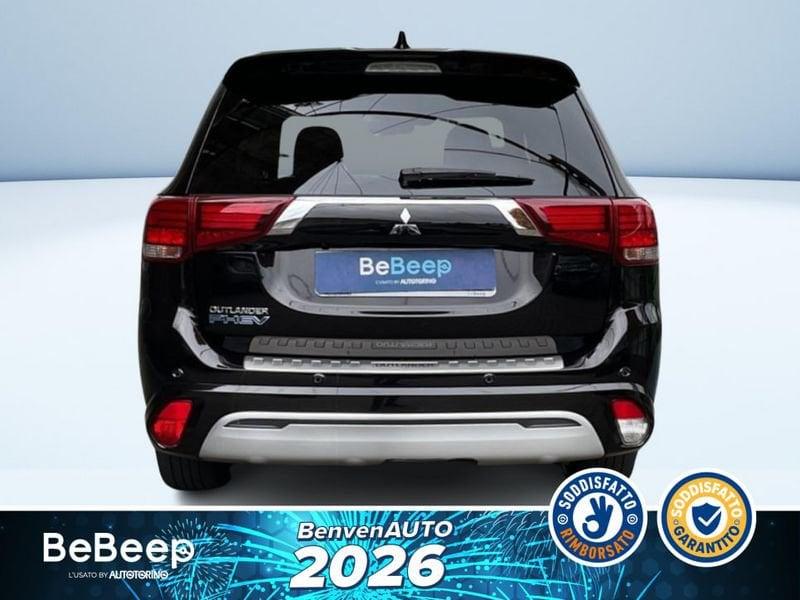 Mitsubishi Outlander PHEV 2.4 DIAMOND 4WD