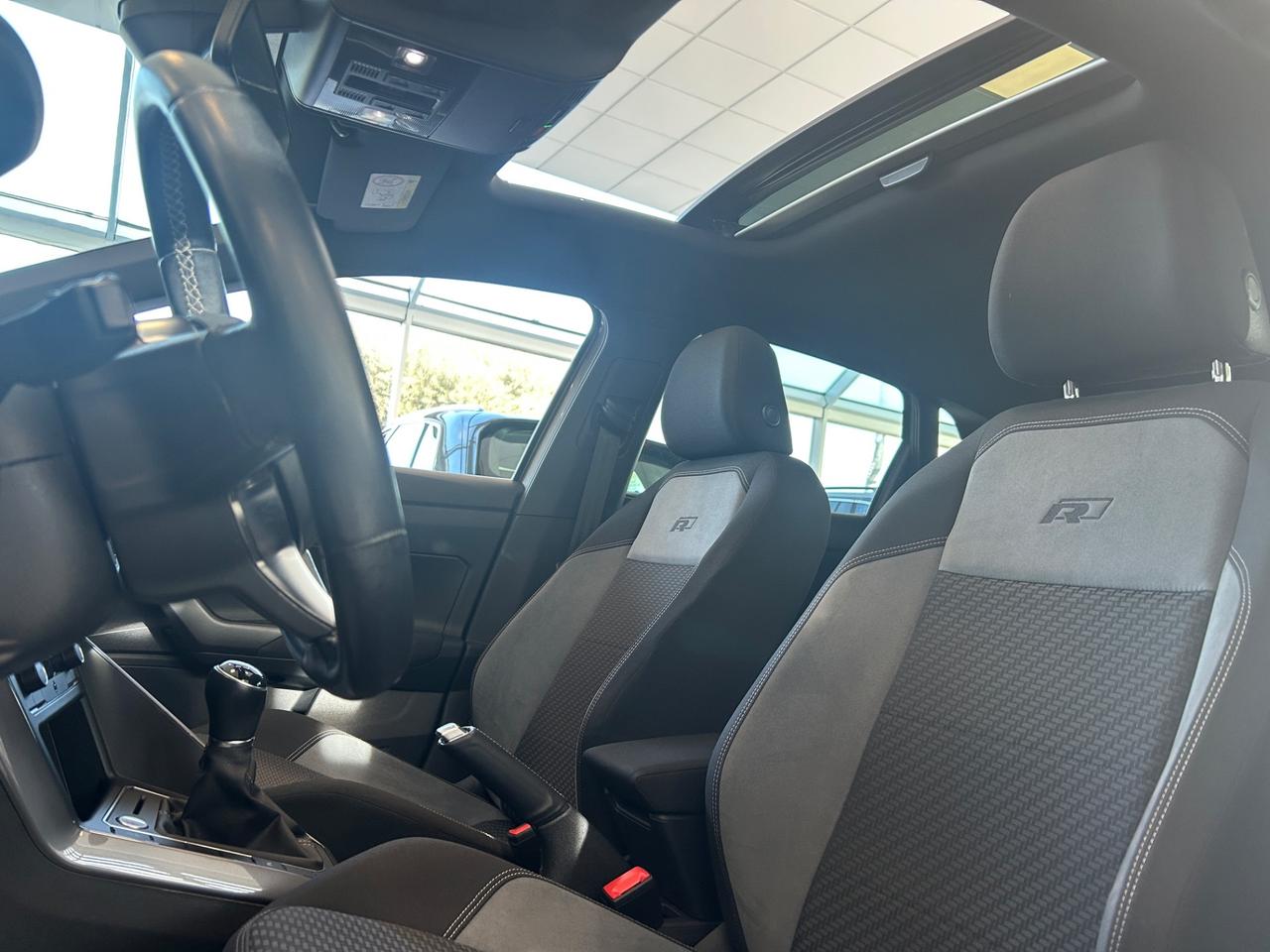 Volkswagen Polo 1.0 EVO 80 CV 5p. Sport BMT R-Line Neopatentati