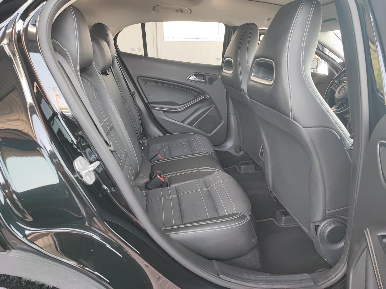 Mercedes-benz GLA 220 d Automatic 4Matic Premium