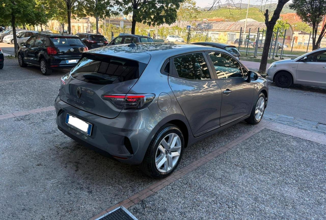 Renault Clio 1.5 Evolution 100cv - 2025