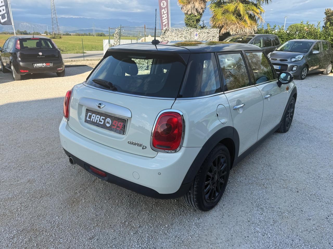 Mini 1.5 Cooper D Business XL 5 porte