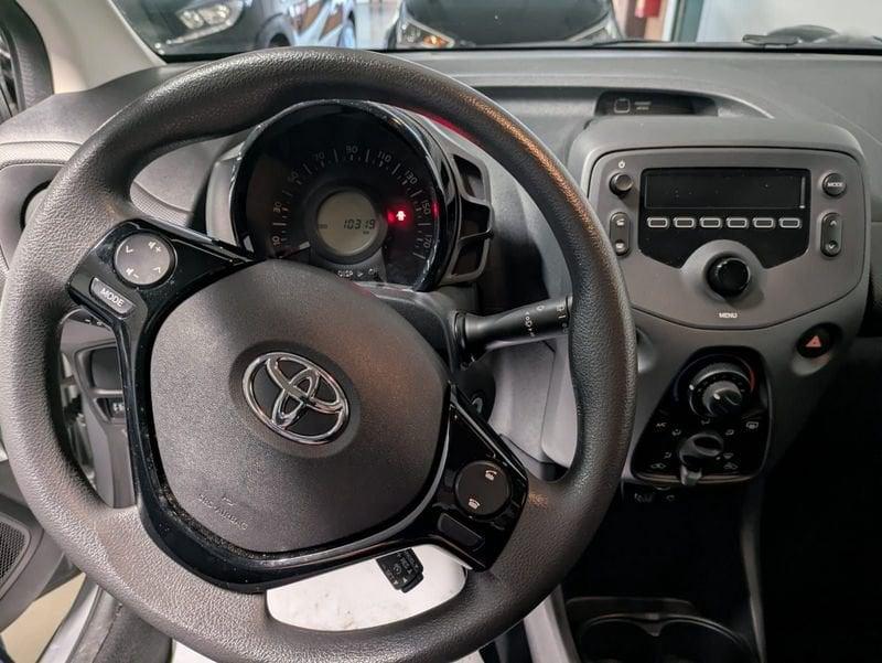 Toyota Aygo 1.0 VVT-i x-cool