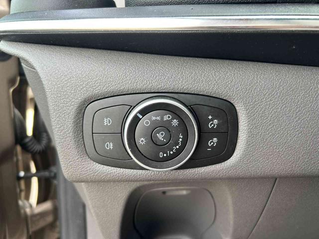 FORD Tourneo Custom 320 2.0 TDCi 130CV MHEV PC Titanium