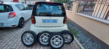 SMART 600 BENZINA SEMI AUTOMATICA + 4 CERCHI IN LEGA TERMICHE X NEOPATENTATI