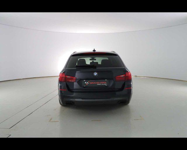 BMW 530 d xDrive 249CV Touring