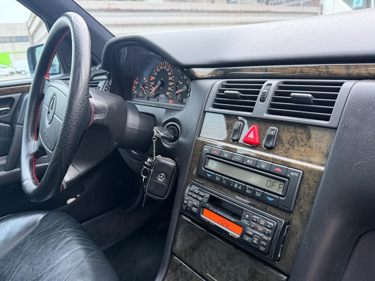 MERCEDES E200 2.0 BENZ-GPL ASI-STORICO 92.000KM