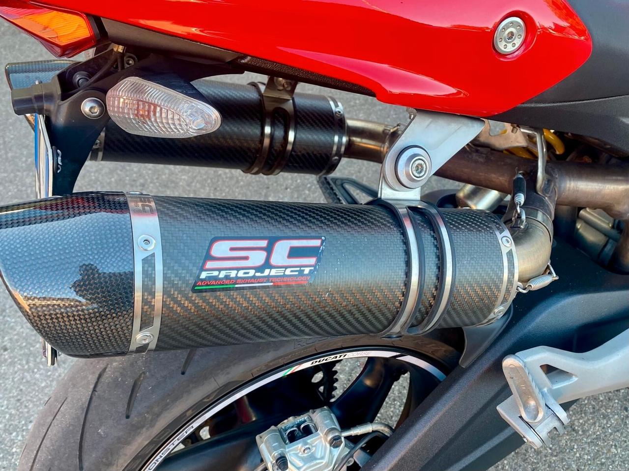 Ducati Monster 696 SPORTIVA