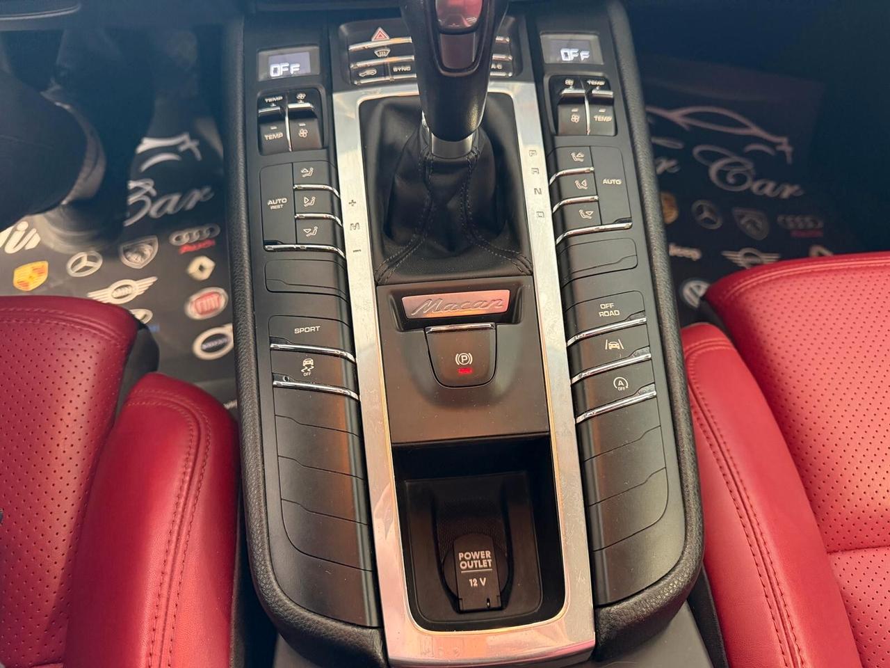 PORSCHE MACAN 2.0 BENZINA 252CV PDK PELLE NAVI CAM ANNO 2017