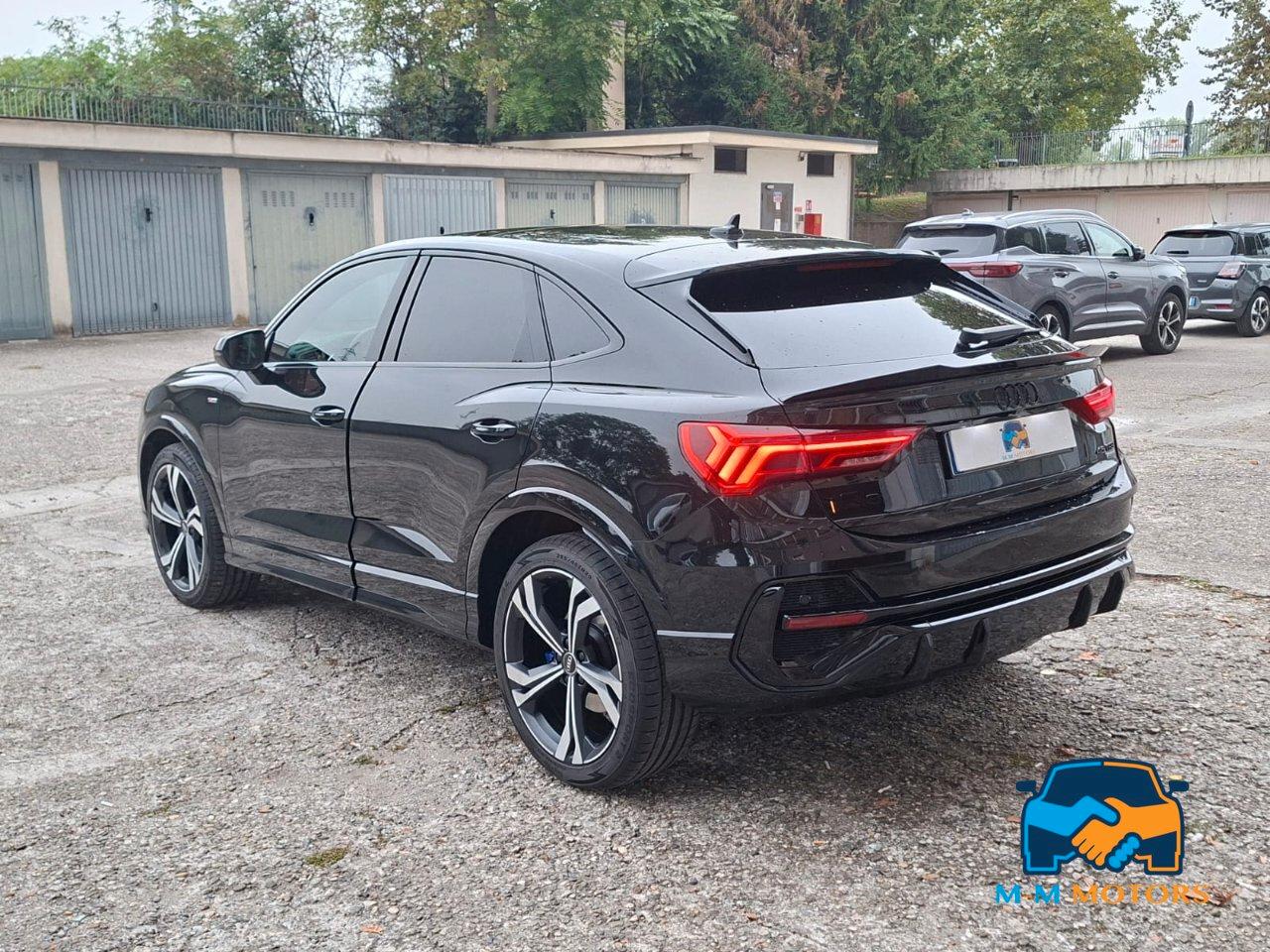 Audi Q3 Sportback 45 2.0 tfsi Identity Black quattro 245cv s.-tronic