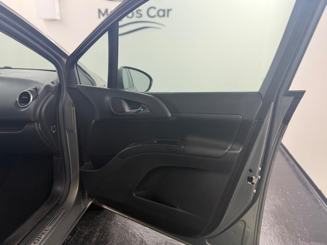 Opel Meriva (anno 2015)