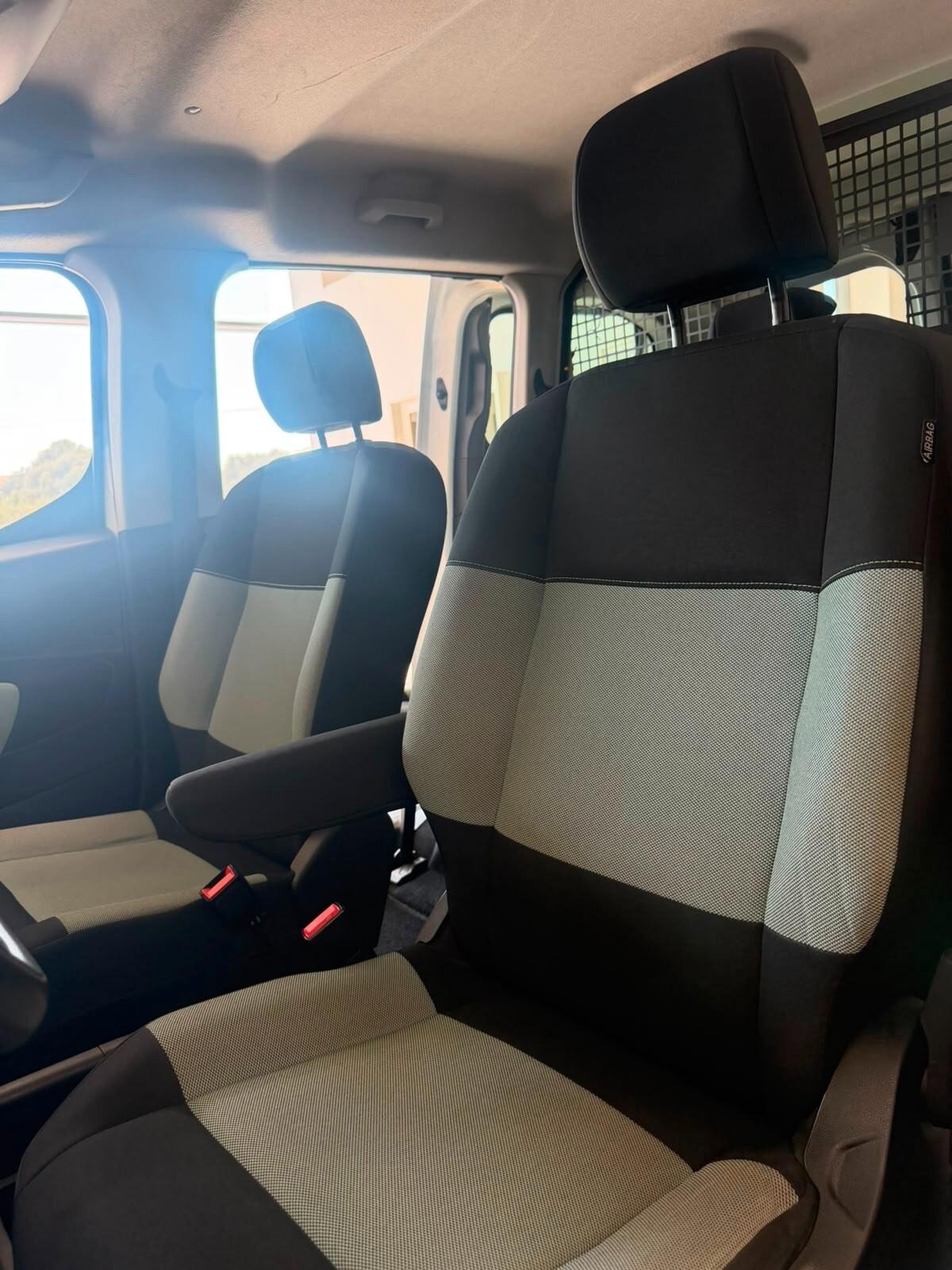 Citroen Berlingo BlueHDi 130 Stop&Start EAT8 M Feel