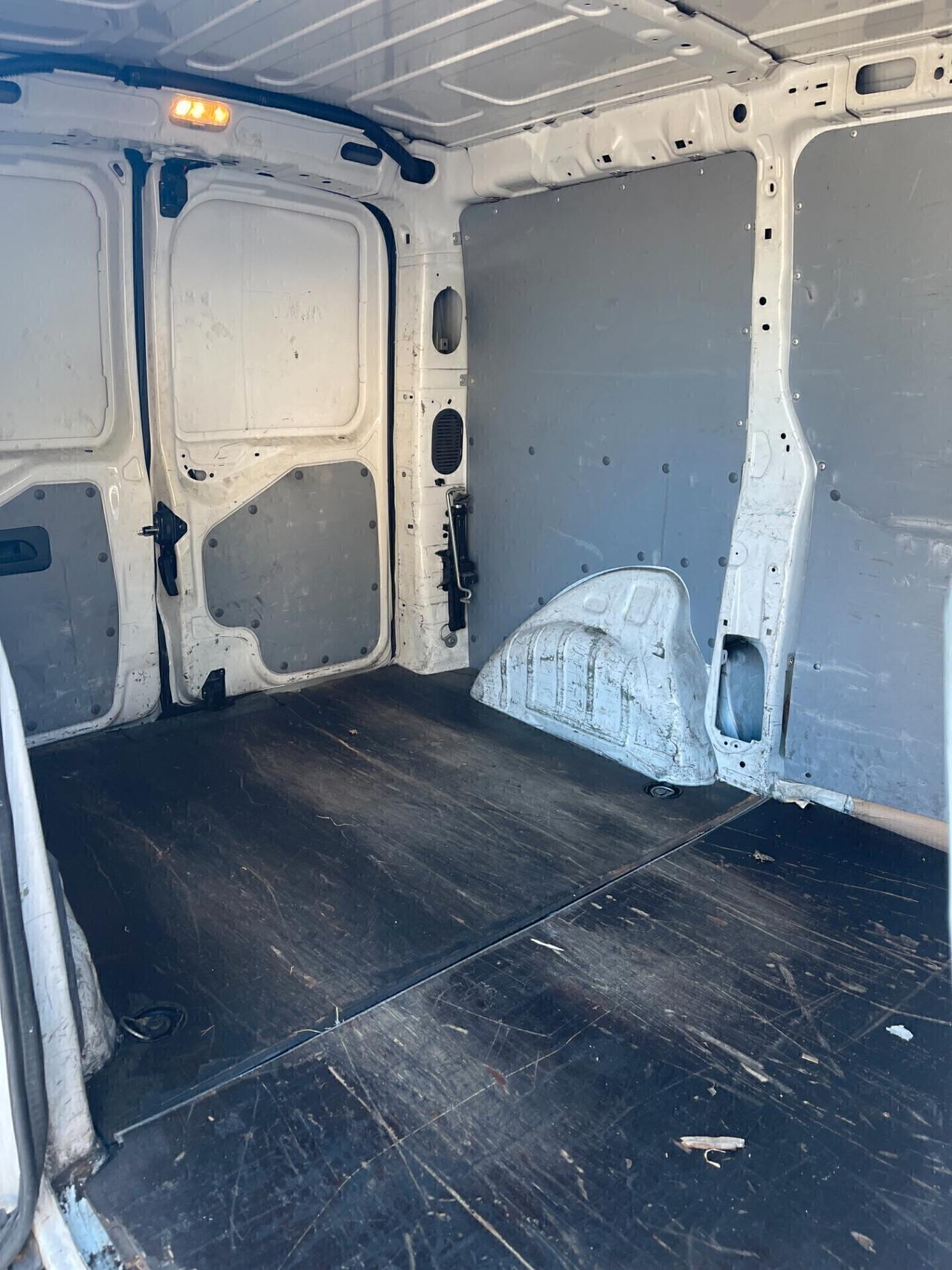 Peugeot Expert 2.0 HDi 120cv