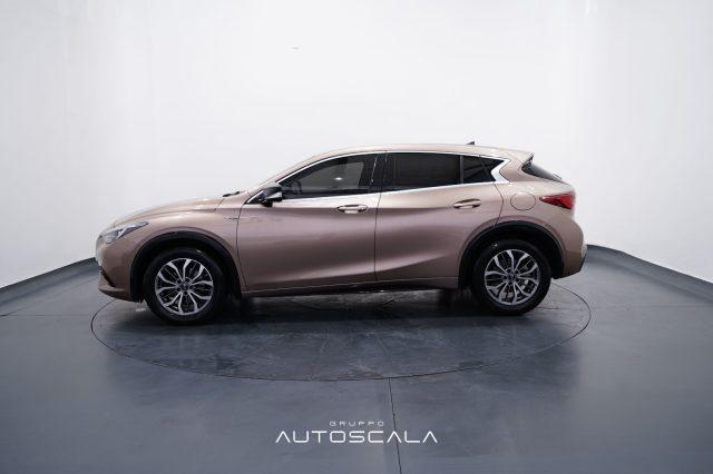 INFINITI Q30 1.5 diesel Business Executive
