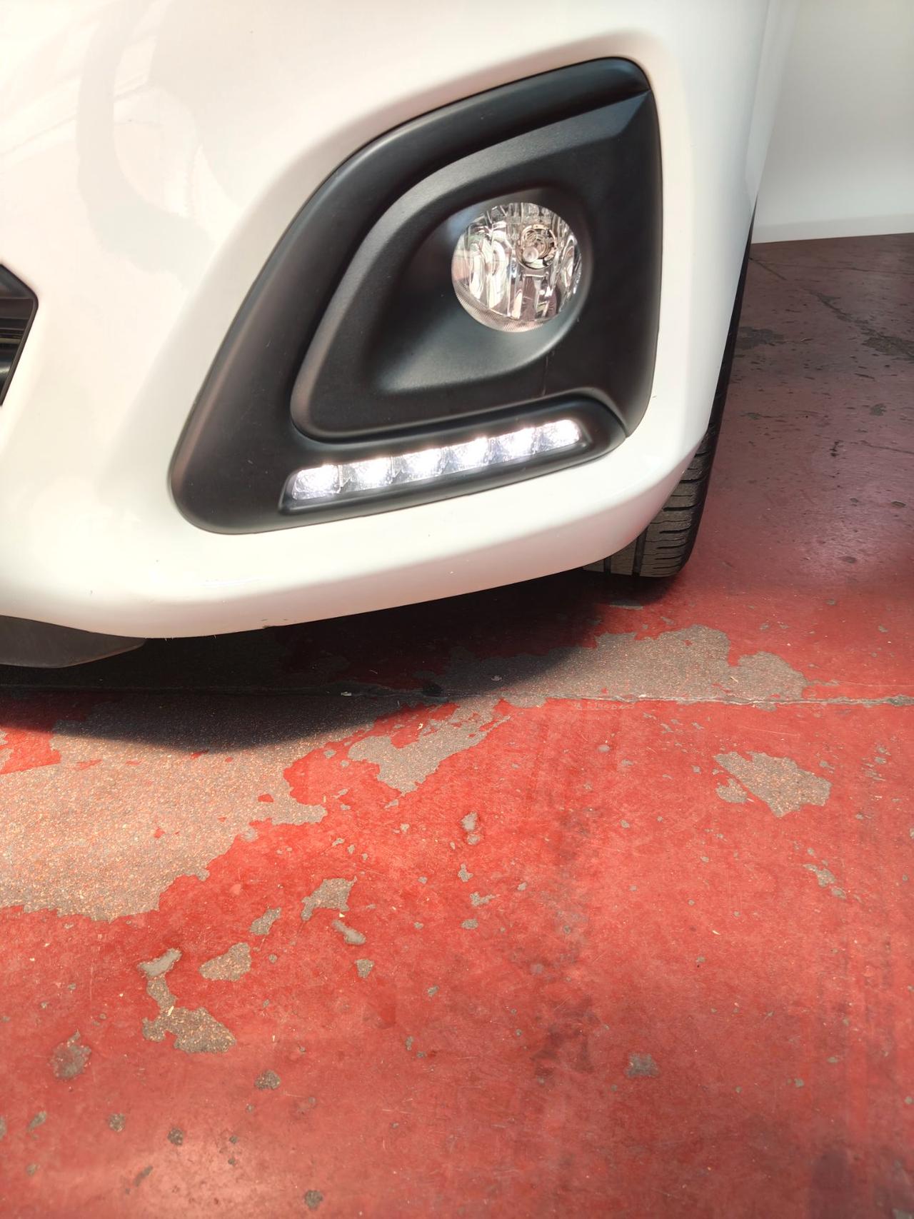 Peugeot 108 5 Porte 108 5p 1.0 vti Active s&s neopatentati