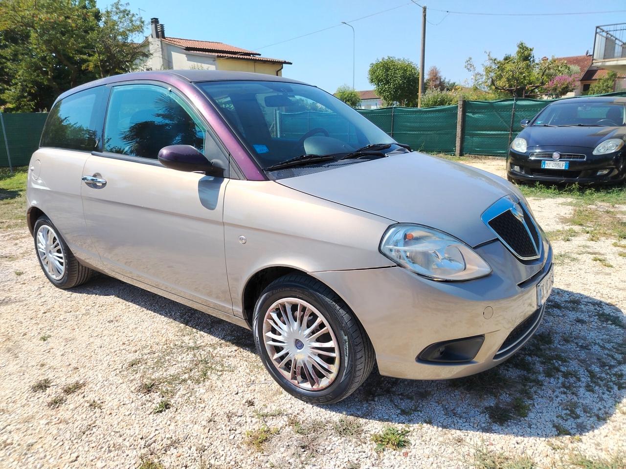 Lancia Ypsilon 1.2 Passion