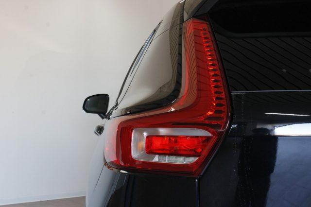 VOLVO XC40 D3 AWD Geartronic Momentum UNICOPROP. PELLE.