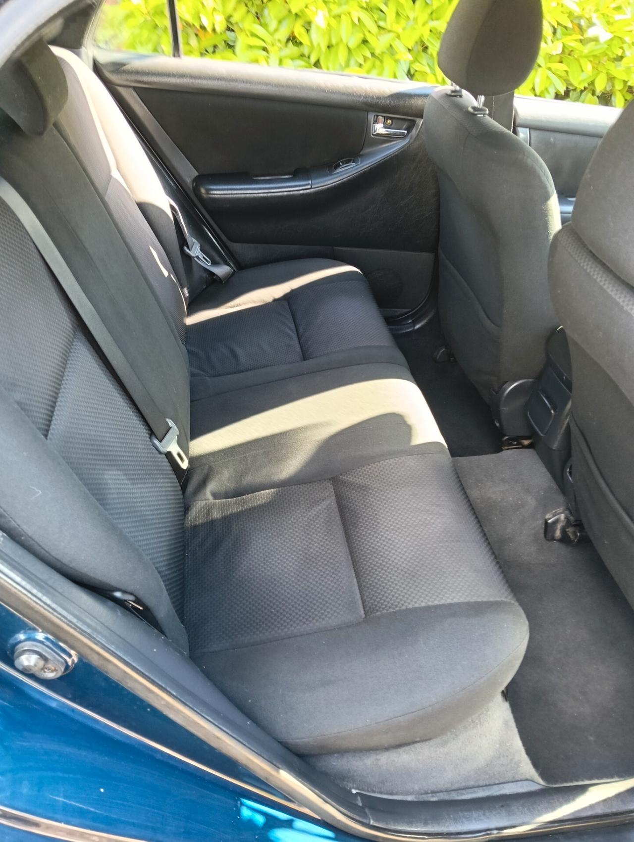Toyota Corolla 2.0 16V D-4D 5 porte