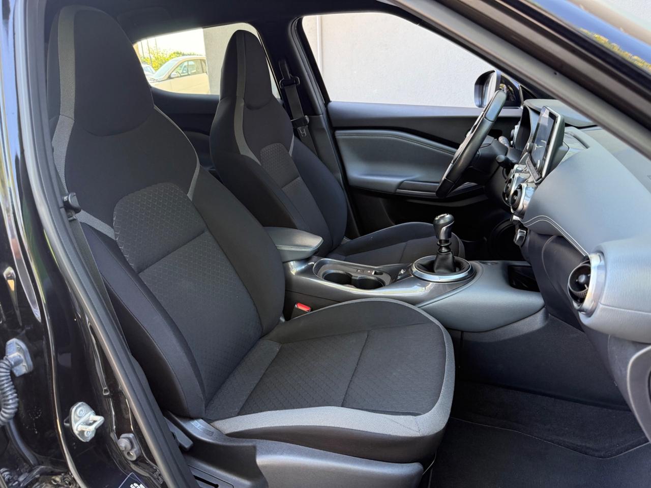 Nissan Juke 1.0 DIG-T 114 CV N-Design