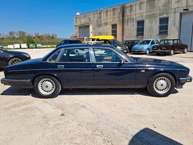 Jaguar XJ DAIMLER XJ6 3.6 -ASI-