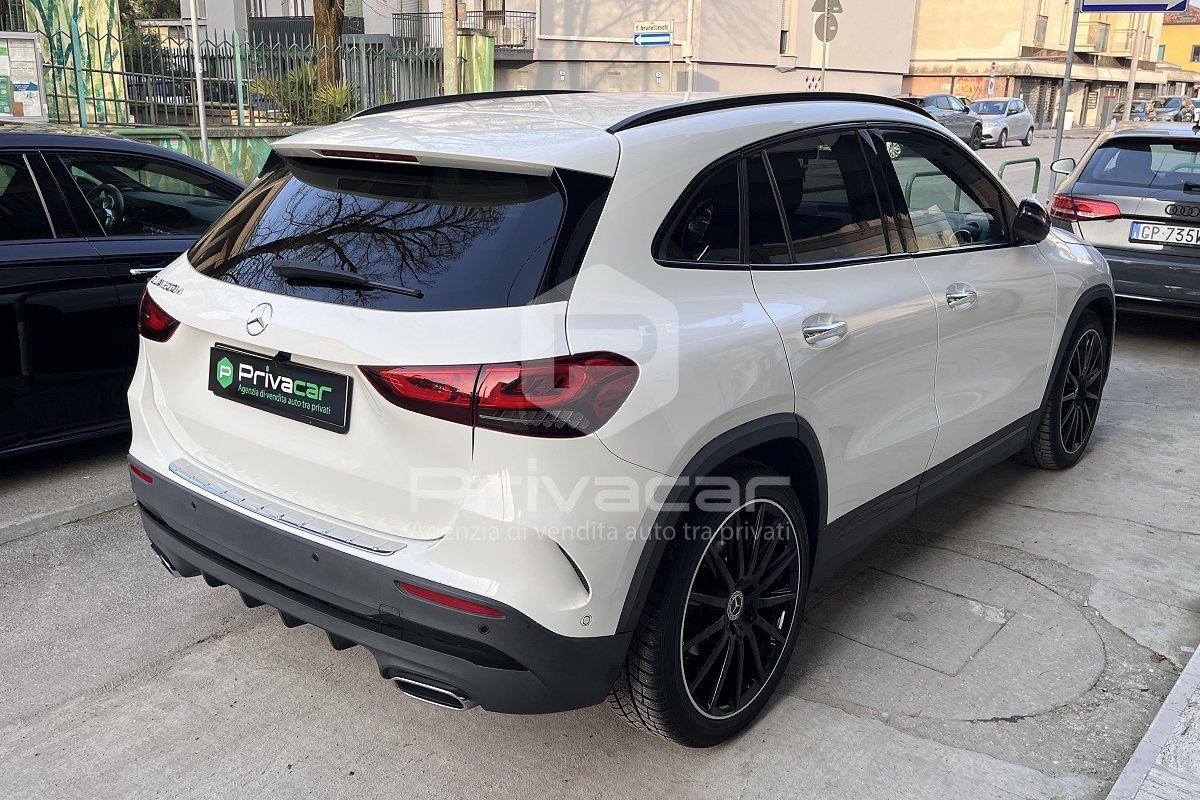 MERCEDES GLA 200 d Automatic Premium