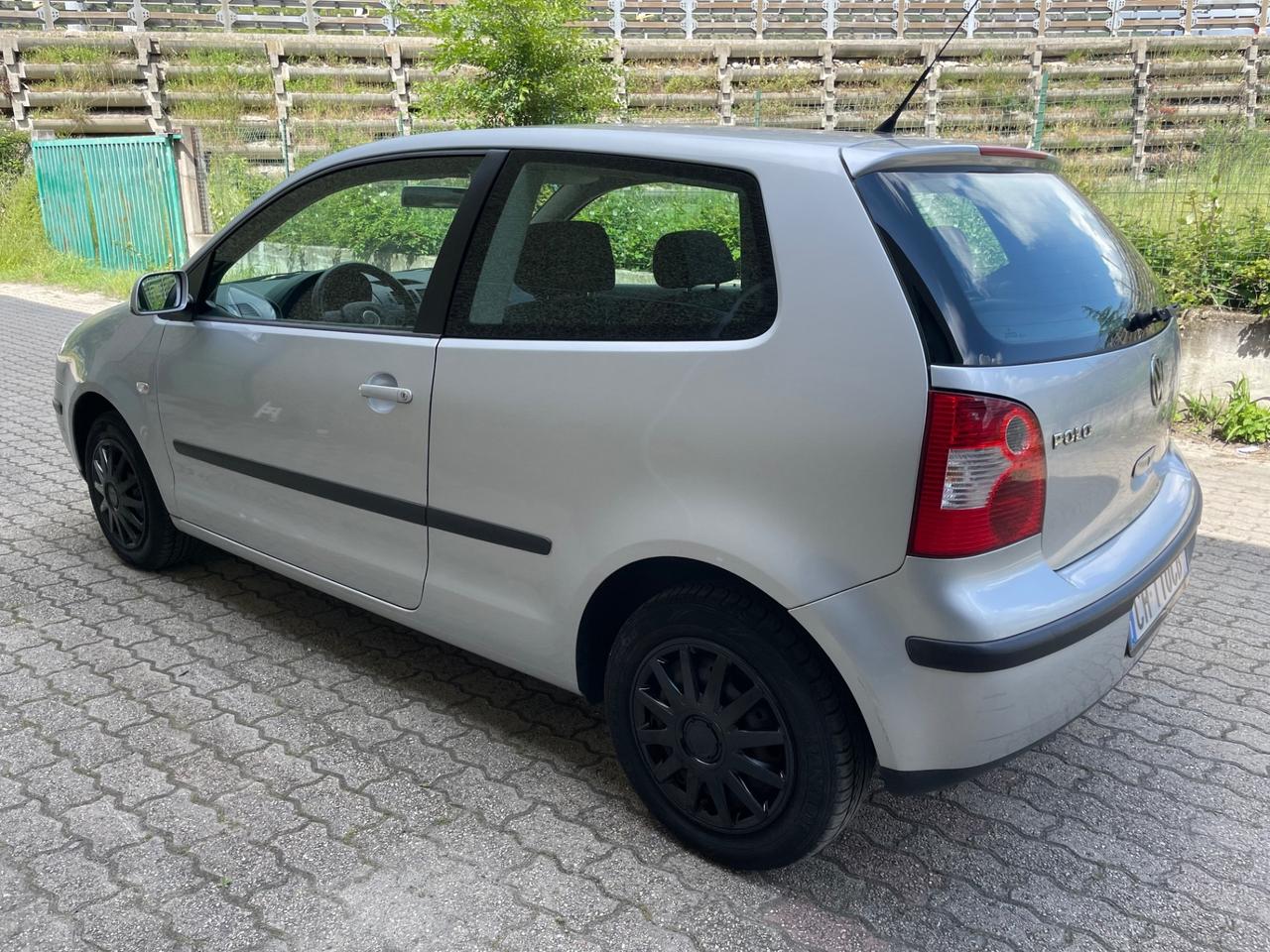 Volkswagen Polo 1.2 3p. Trendline - solo 100.000km -