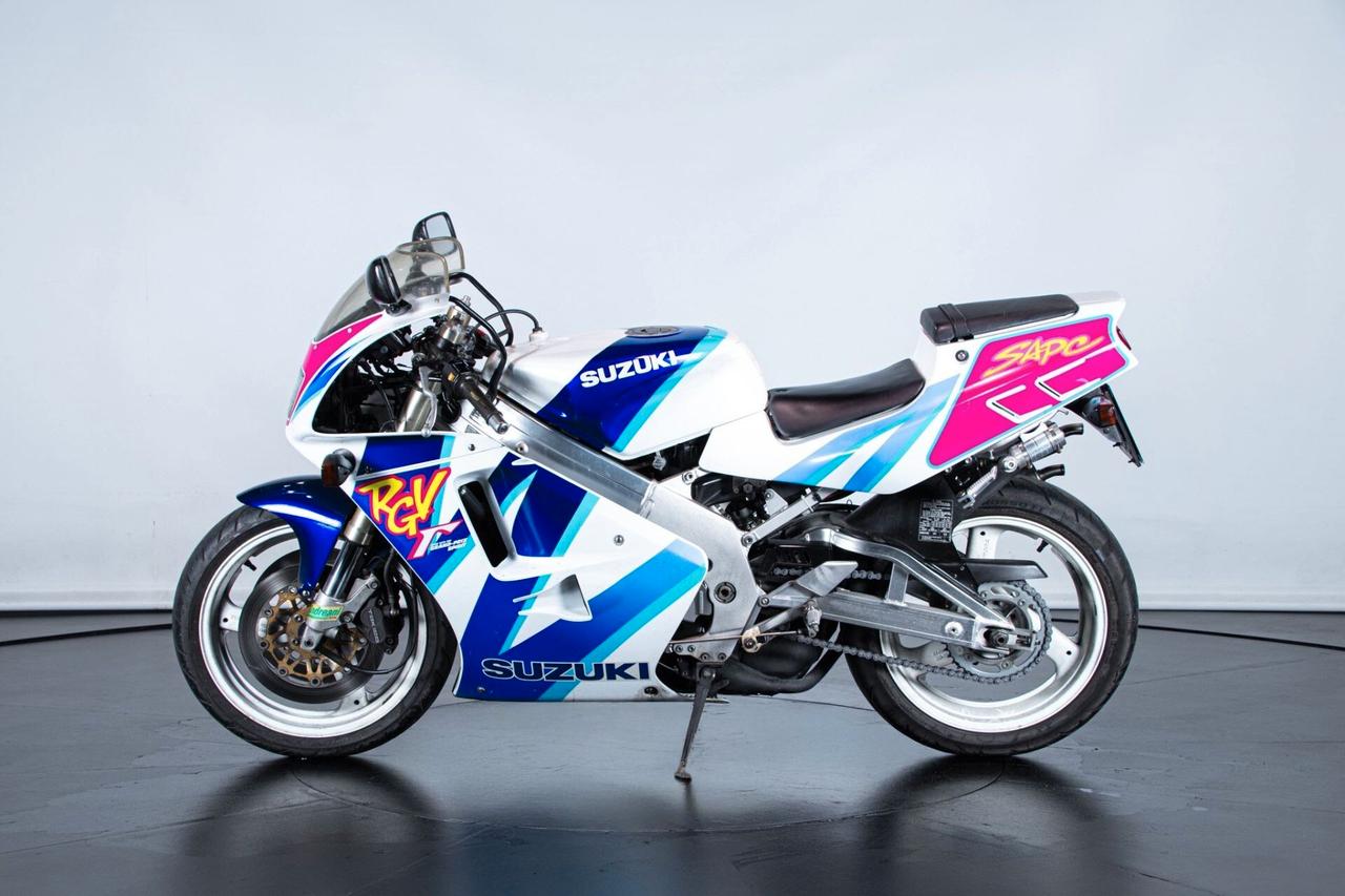 Suzuki RGV 250 GAMMA- 1992